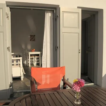 Amoudaki Apartment *